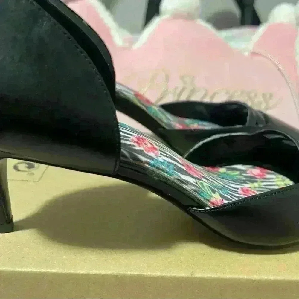 Nine west heels  pumps